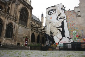 Graffiti murals in Paris (2)